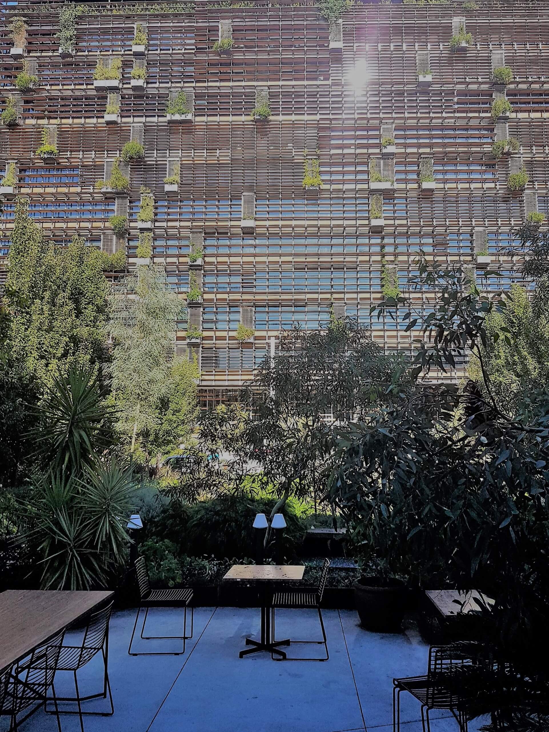 Dispute between Sydney and Melbourne