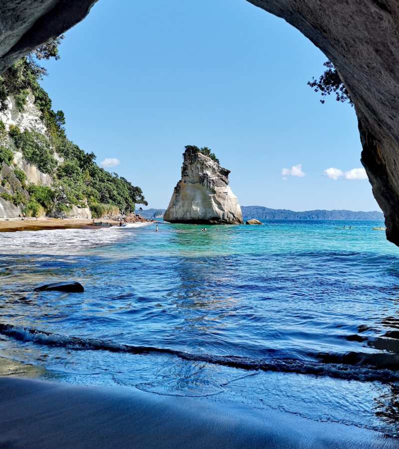 Cathedral Cove Walk